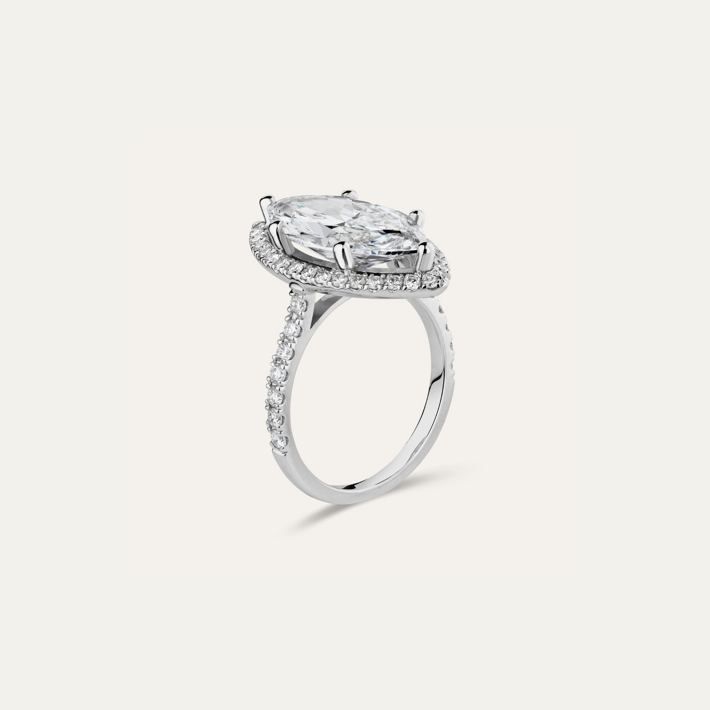 Marquise ring met halo (5,02 ct)
