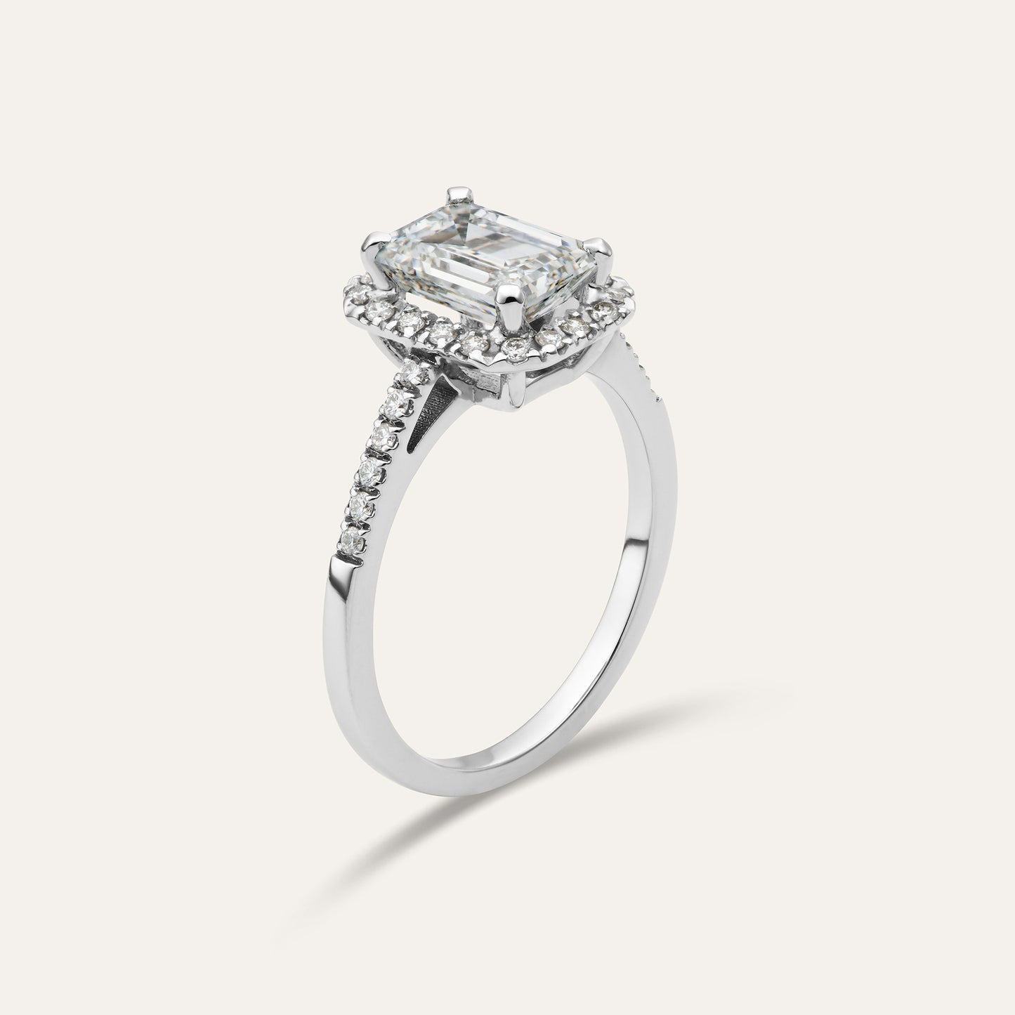 Emerald engagement ring with halo (1.91 ct)