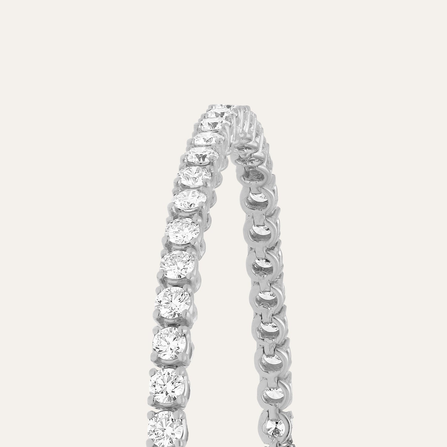 Tennis bracelet round brilliant (3.68 ct)