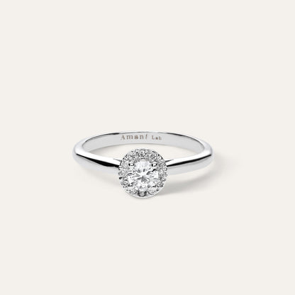 Classic round engagement ring with halo (0.31 ct)