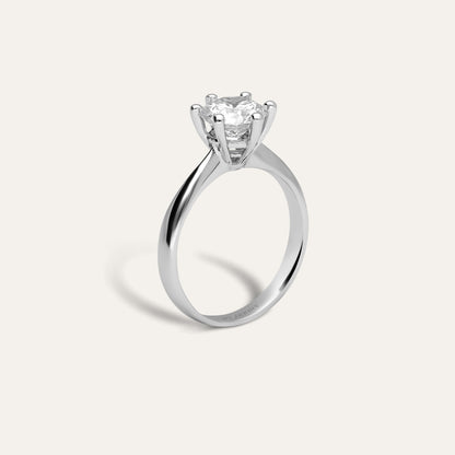 Classic 6 griffe round engagement ring (1.51 ct)