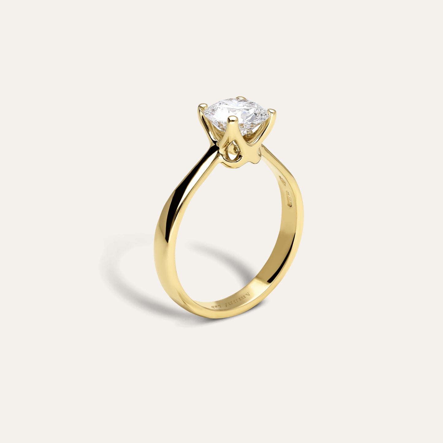 Classic round engagement ring (1.45 ct)