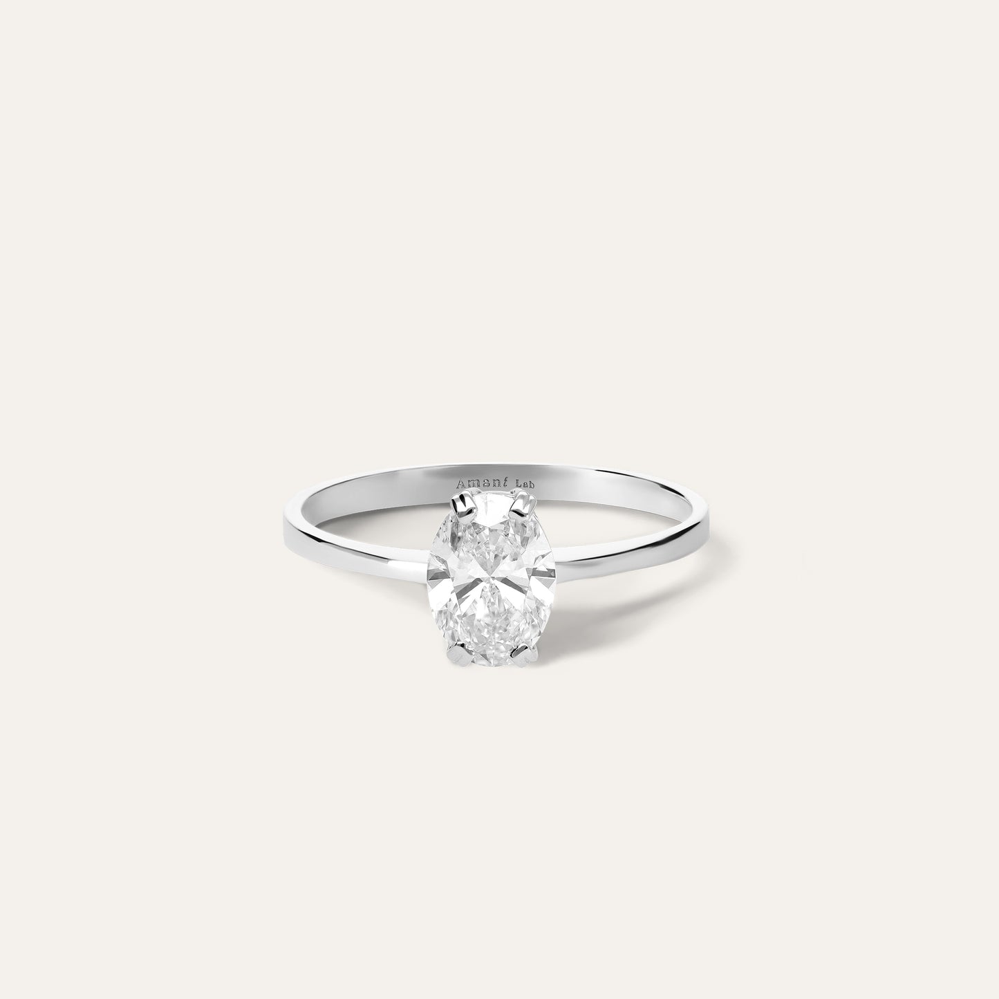 Classic oval engagement ring (1.01 ct)